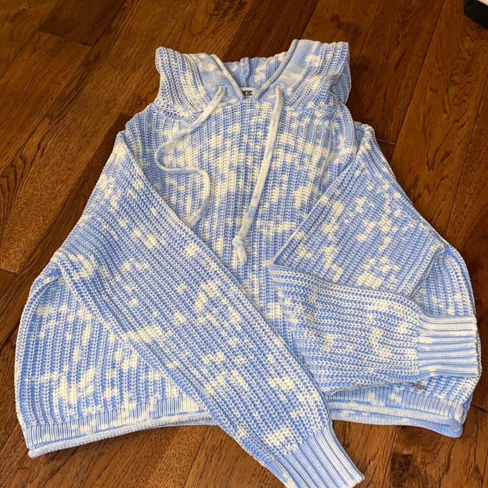 Sweater from pink